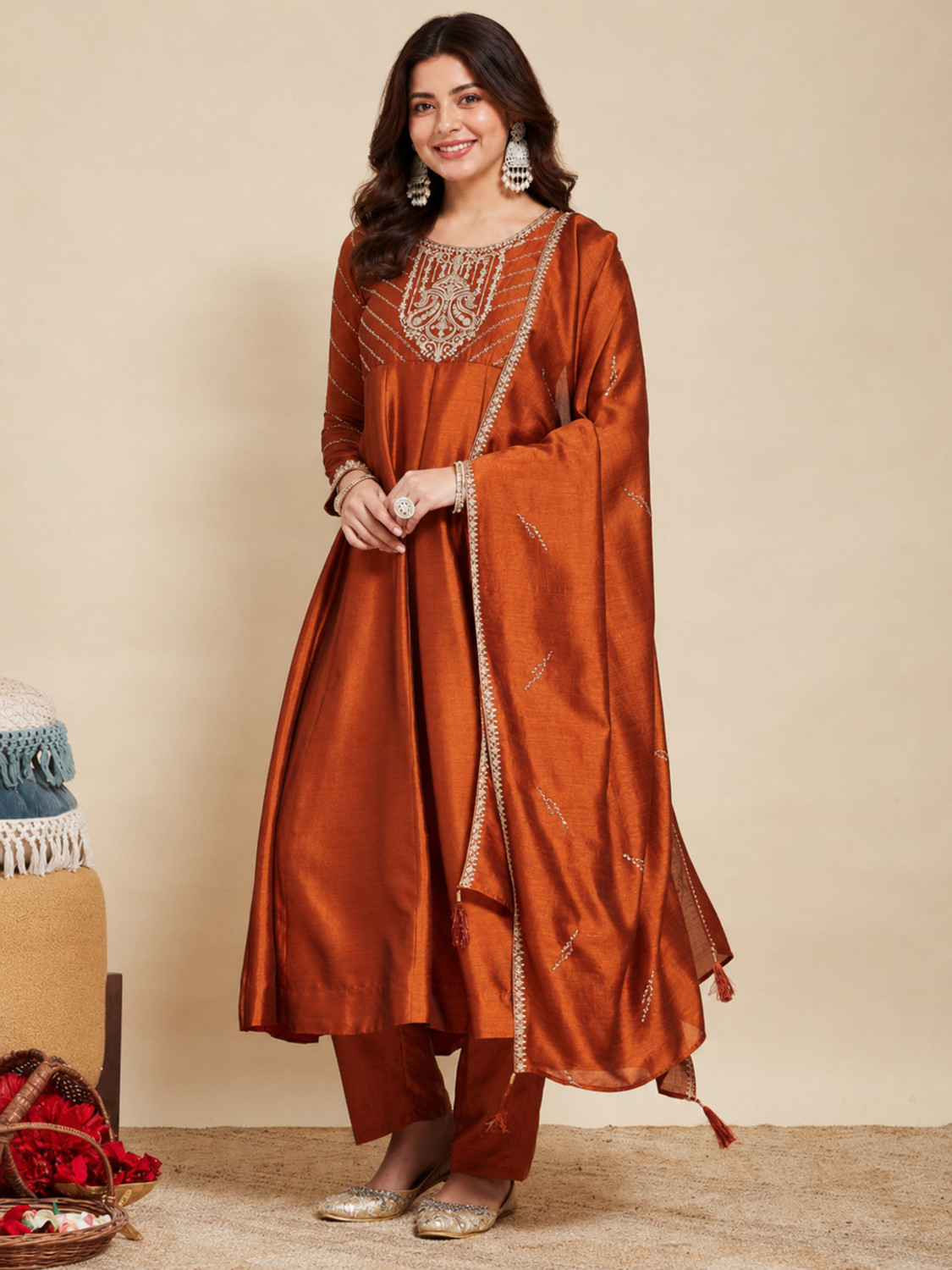 Image of OMICRON FAB Women Silk Blend Kurta Pant Dupatta Set