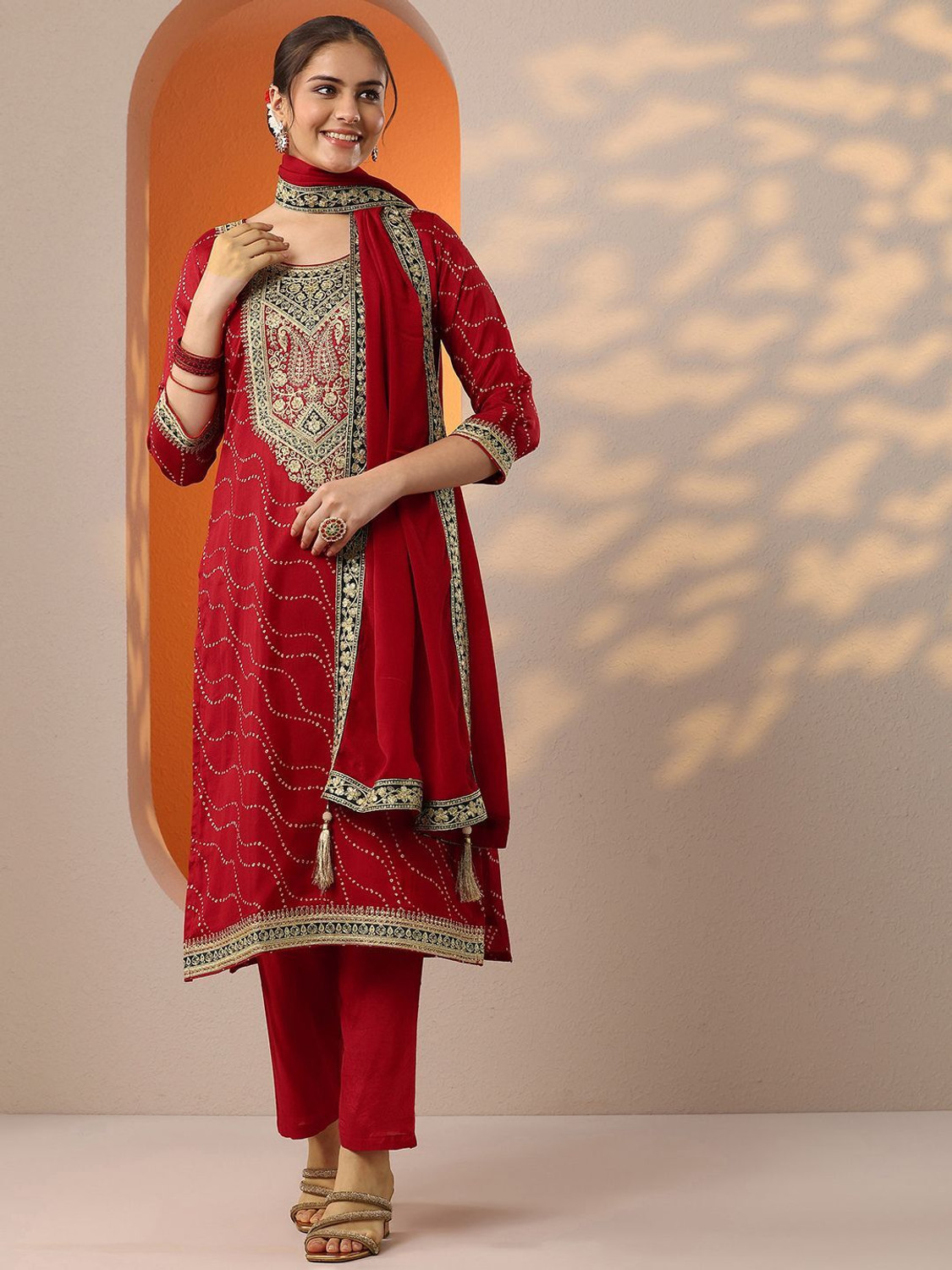Image of LIBAS Women Kurta Pant Dupatta Set