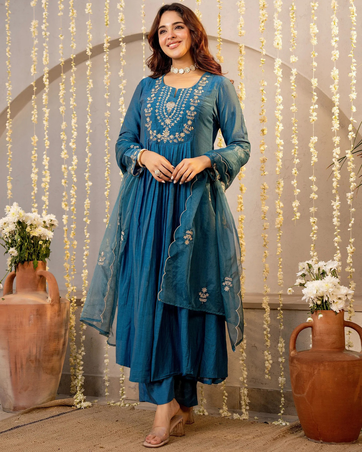 Image of Klosia Women Kurta Pant Dupatta Set