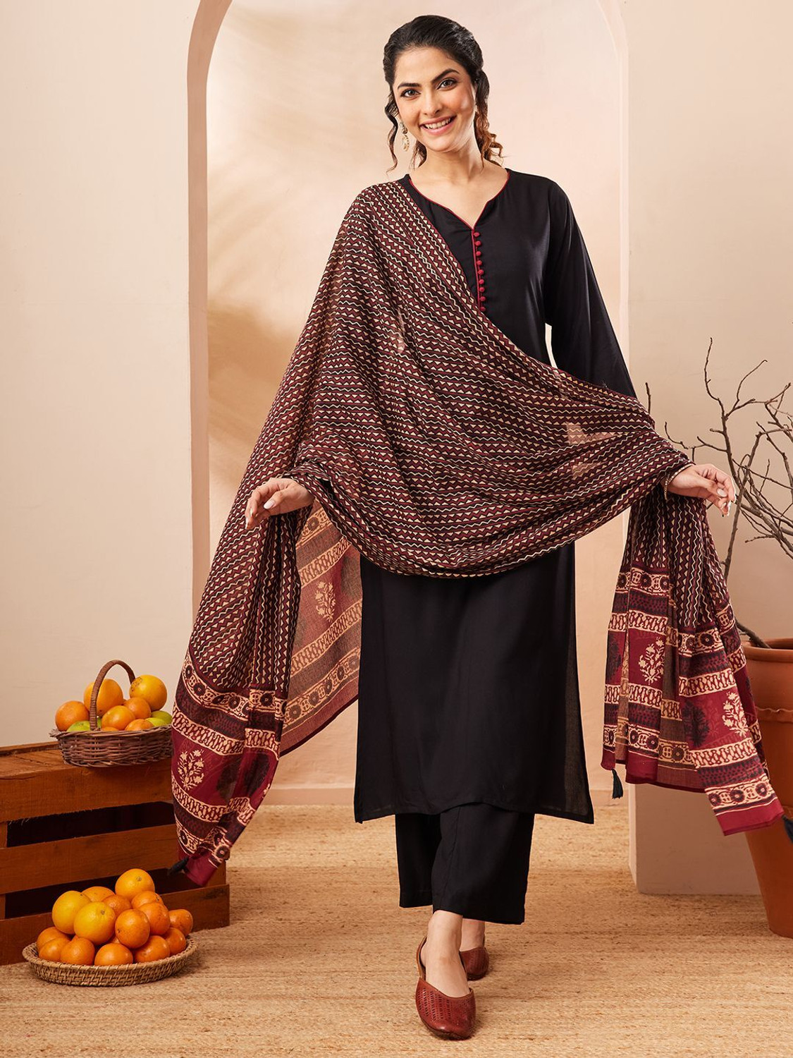 Image of Janasya Women Kurta Pant Dupatta Set