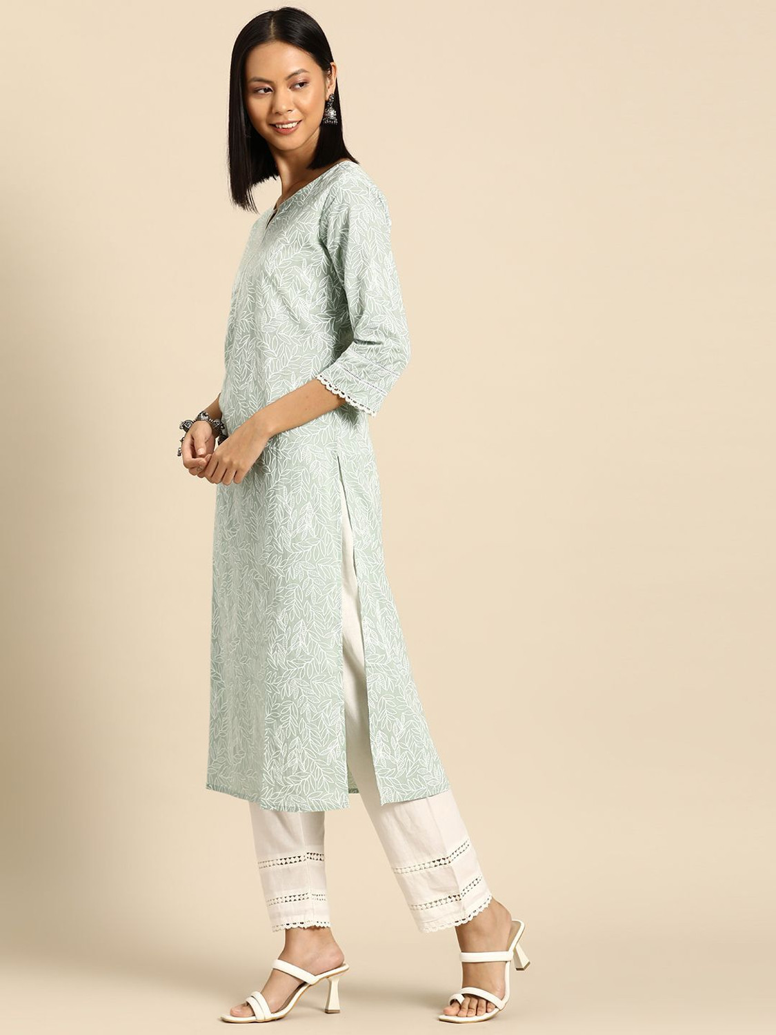 Image of Nayo Women Kurta Pant Set