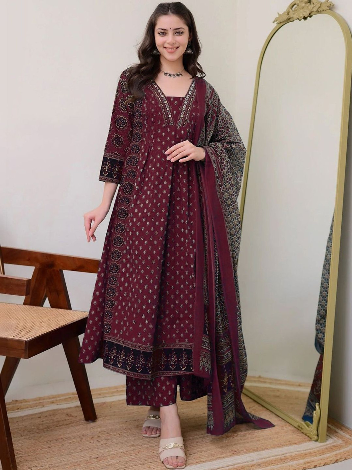 Image of Moda Rapido Women Viscose Rayon Kurta Pant Set