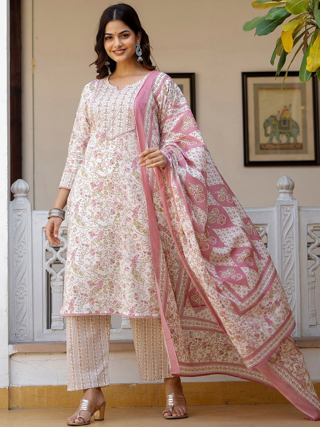 Image of ANOUK Women Kurta Pant Dupatta Set