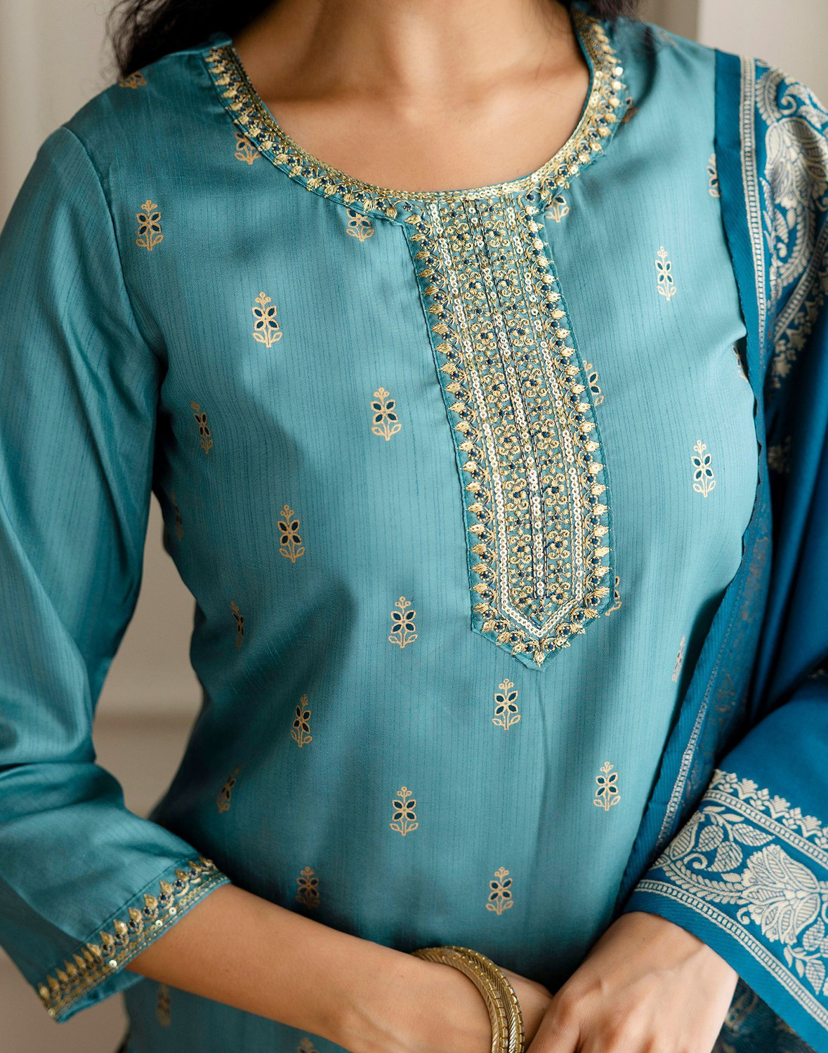 Image of Skylee Women Kurta Pant Dupatta Set