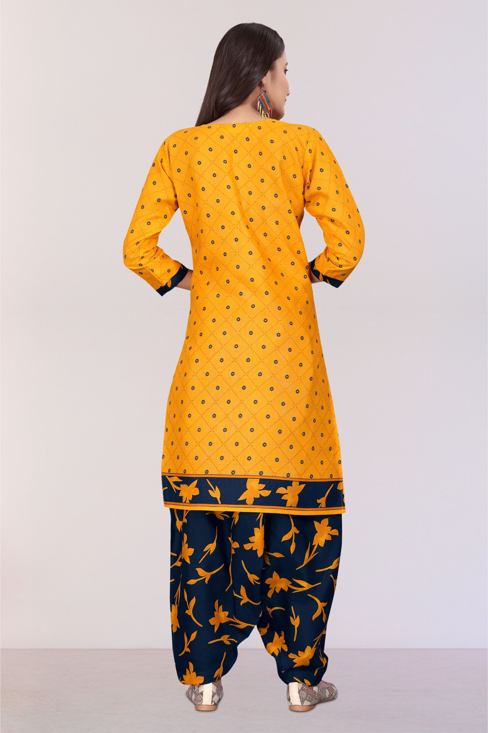 Image of Merira Women Kurta Patiala Dupatta Set