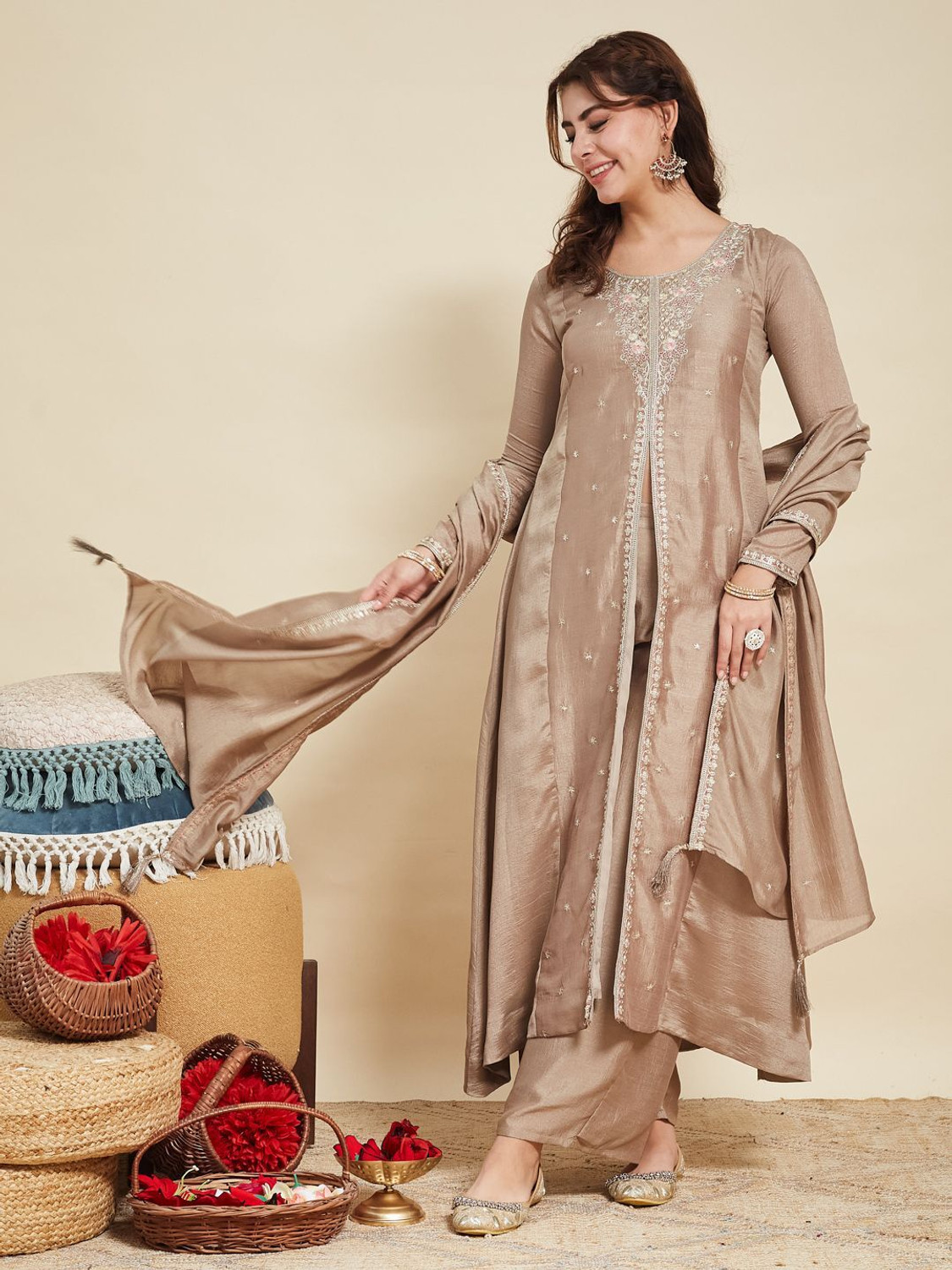 Image of MOKOSH Women Kurta Pant Dupatta Set