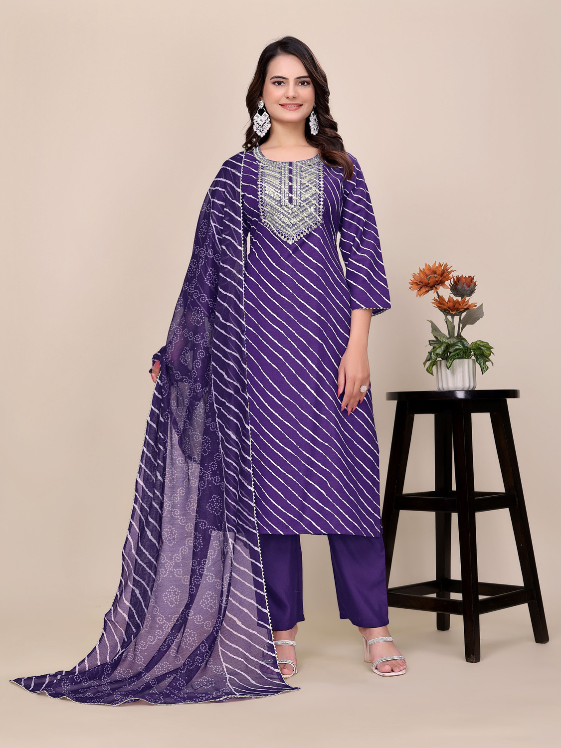 Image of HouseOfCommon Women Kurta Pant Dupatta Set