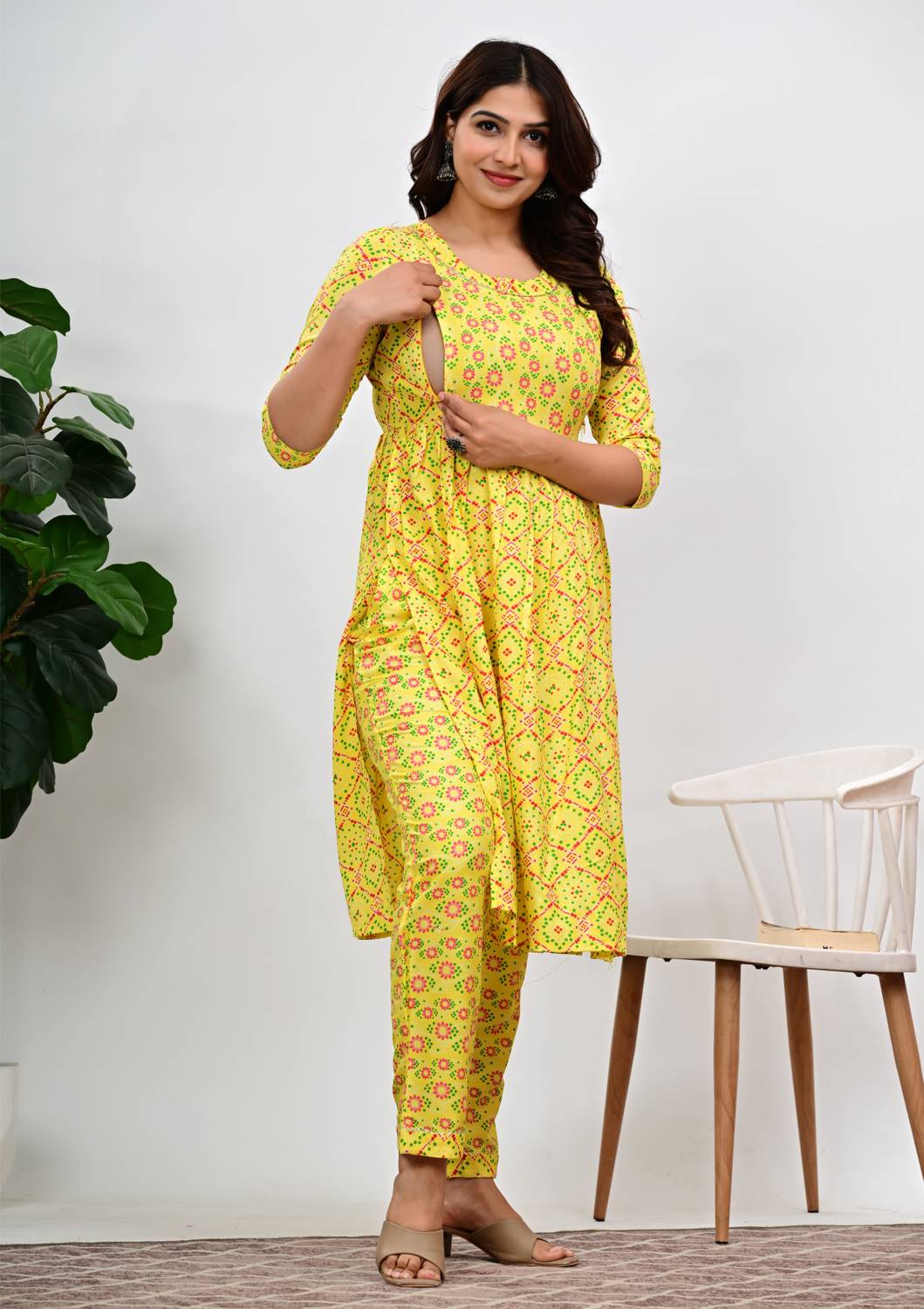 77Taj7 Women Kurta Pant Set