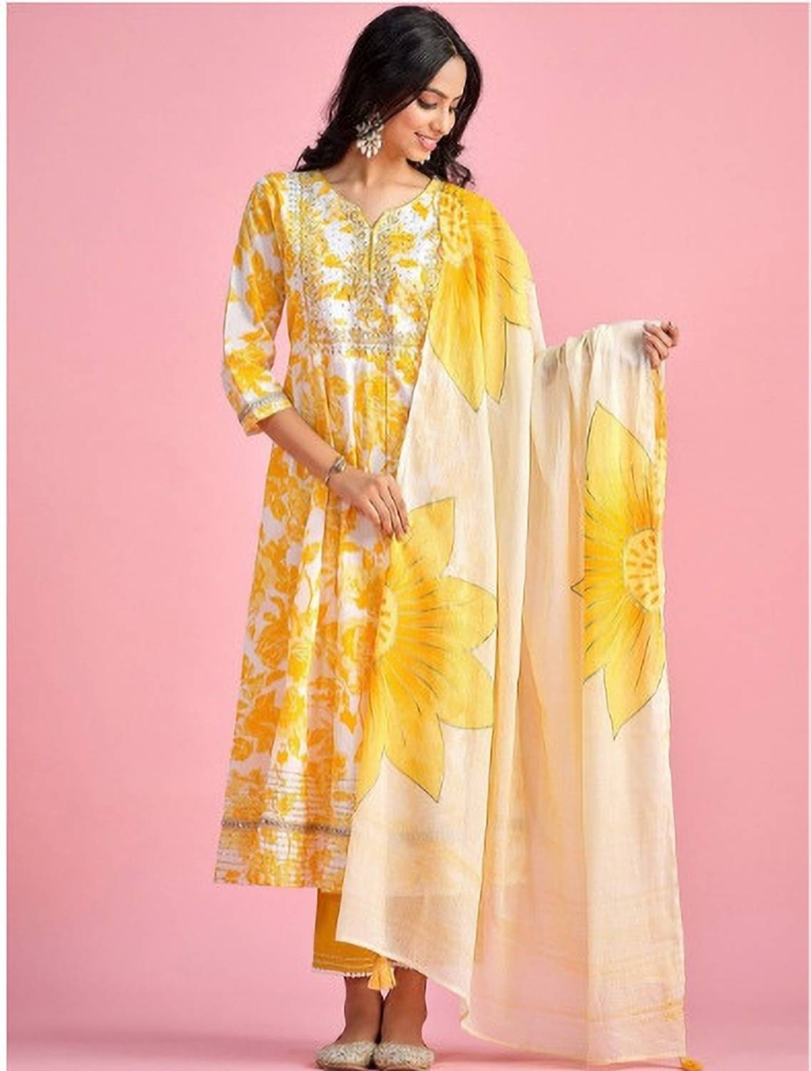 KOTHOTYA Women Kurta Pant Dupatta Set