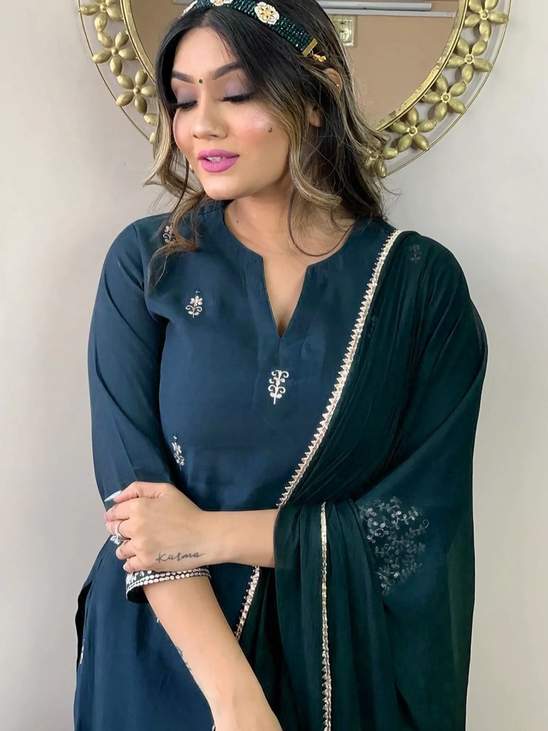 Image of pinfit Women Kurti Pant Dupatta Set