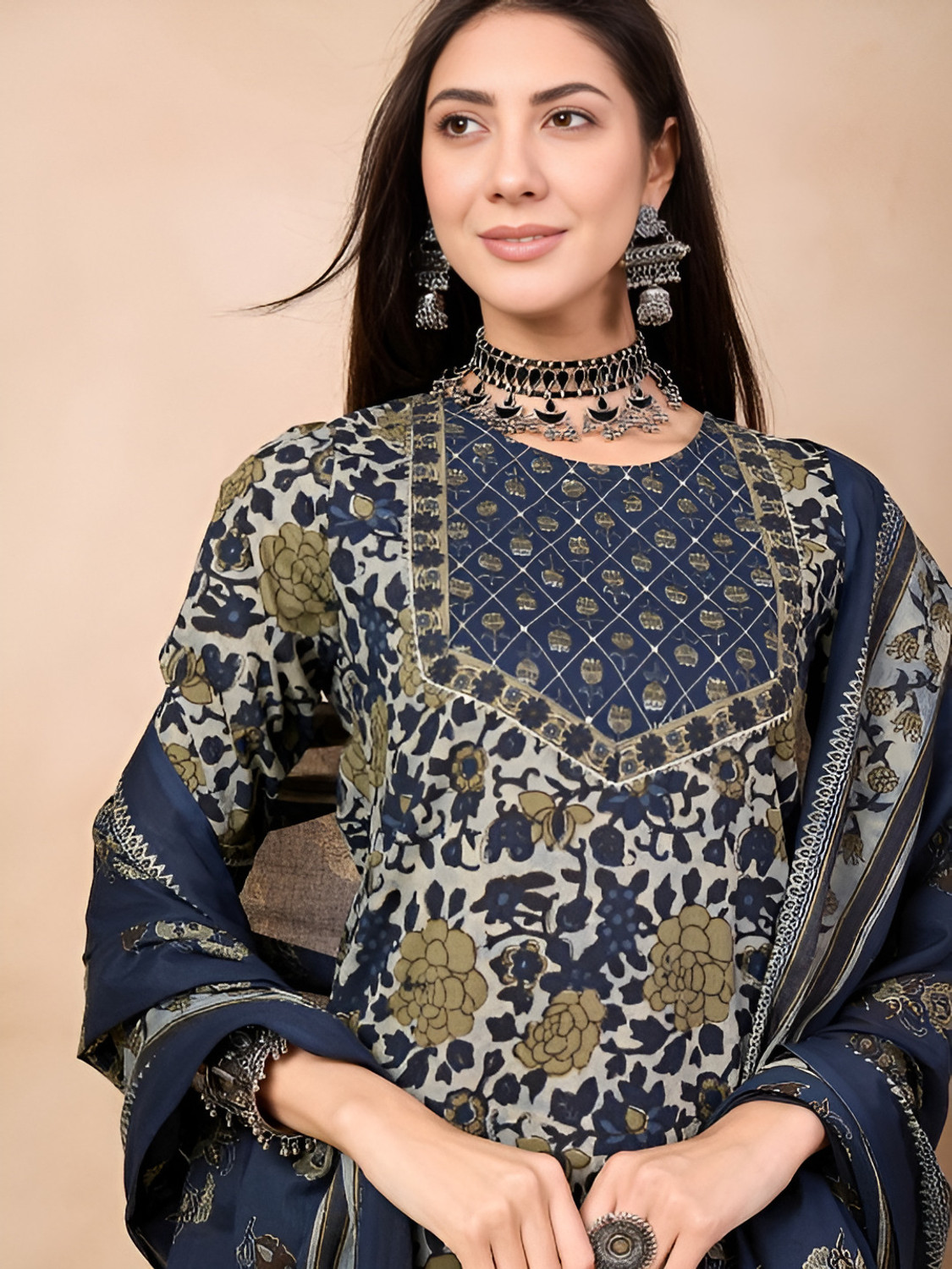 Image of Azreen Women Kurta Pant Dupatta Set