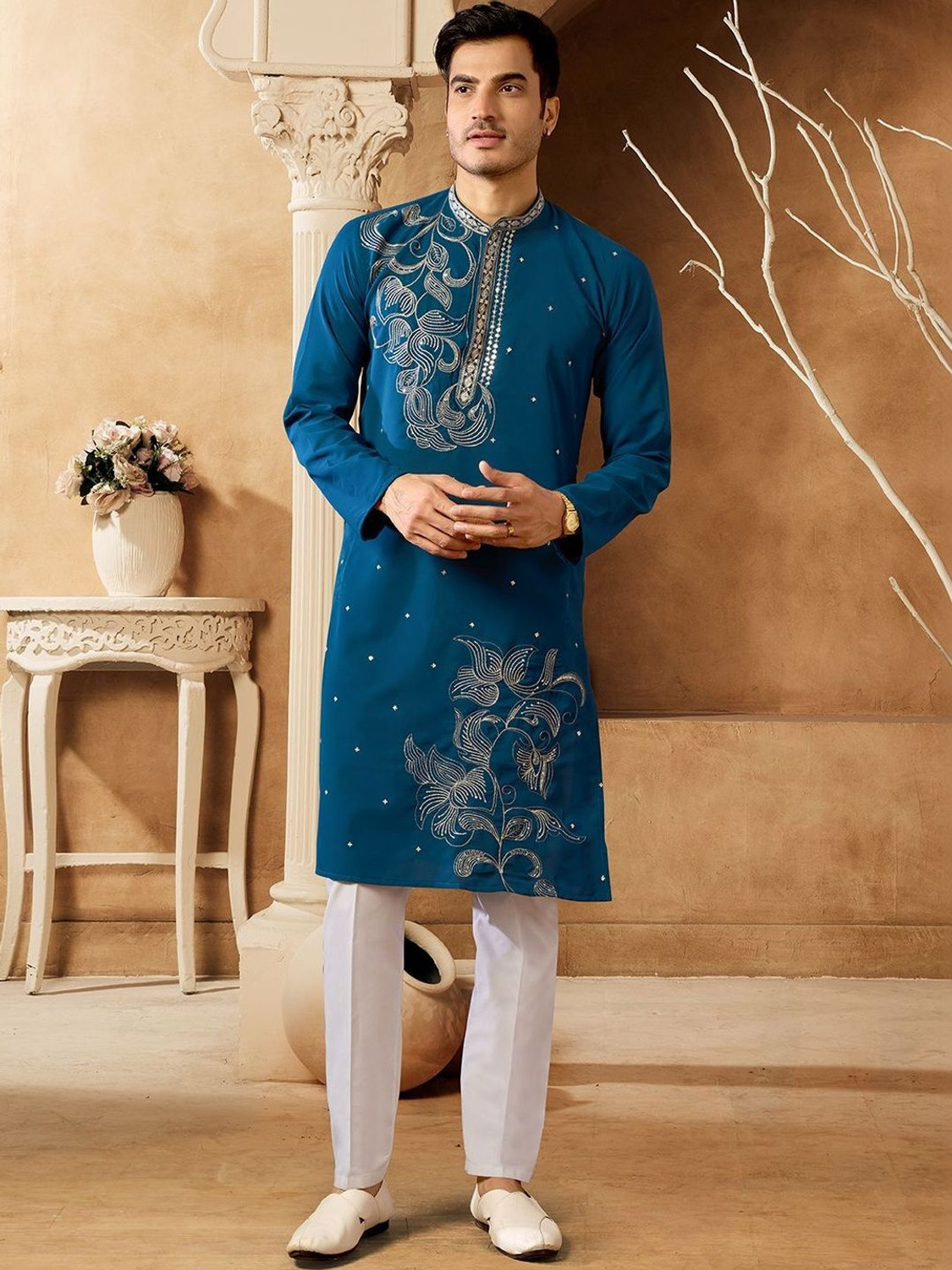 Image of House of Pataudi Men Embellished A-line Kurta