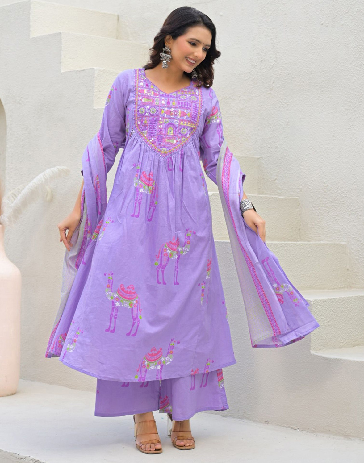 Image of Skylee Women Kurta Pant Dupatta Set