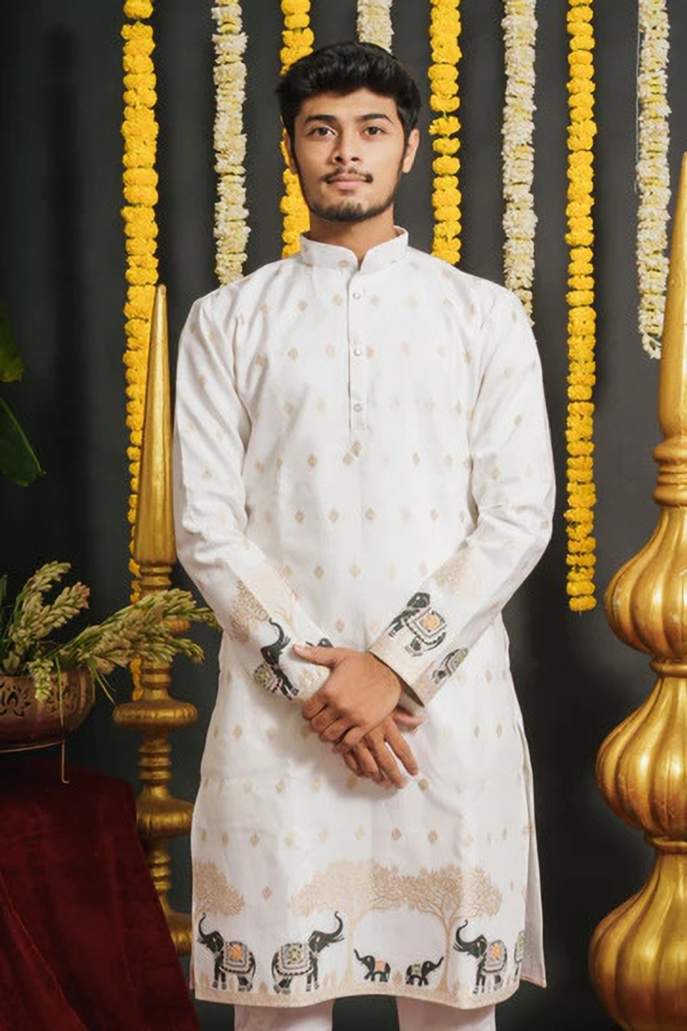 Image of SHRIIMANT Men Kurta Set