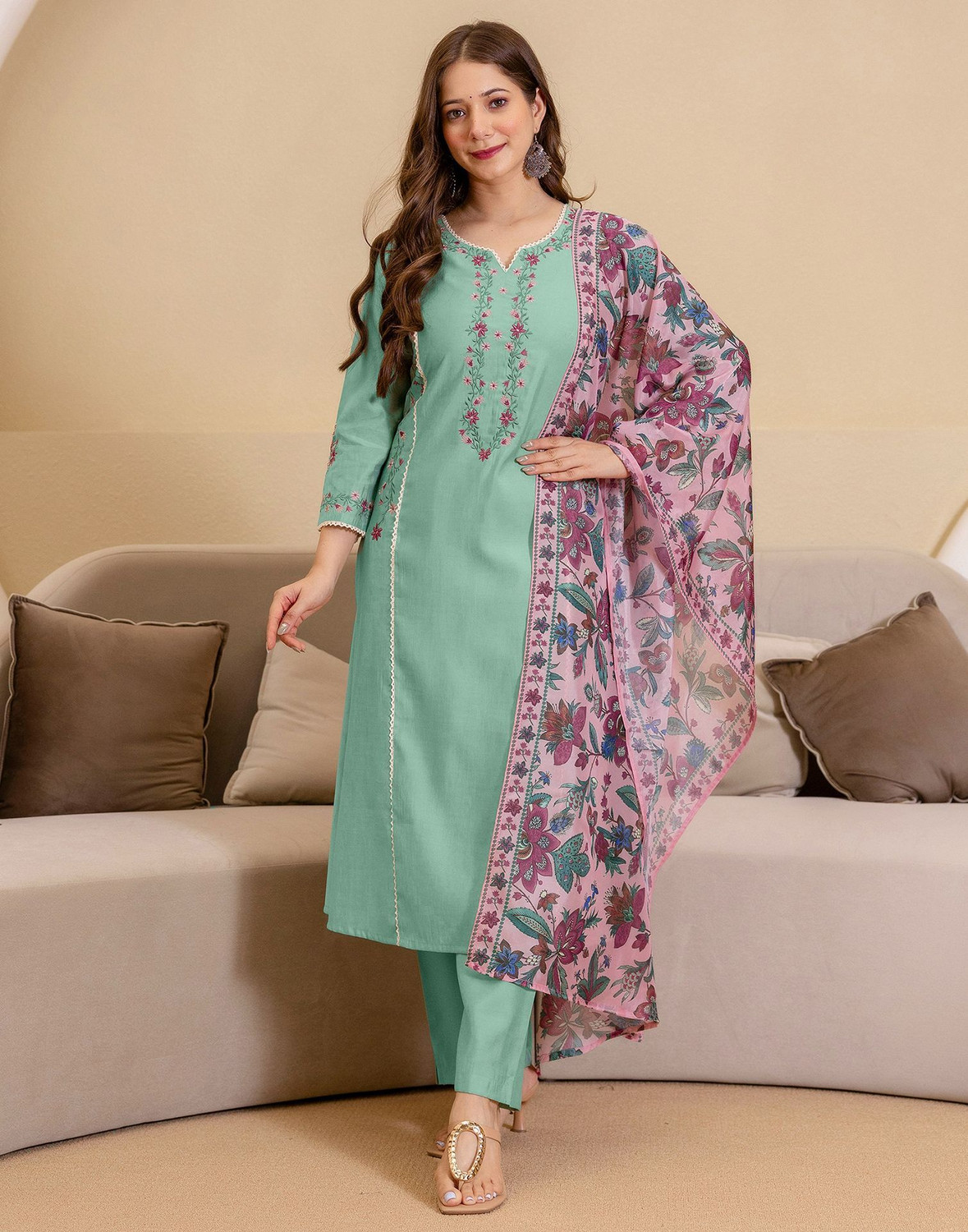 Image of Skylee Women Kurta Pant Dupatta Set