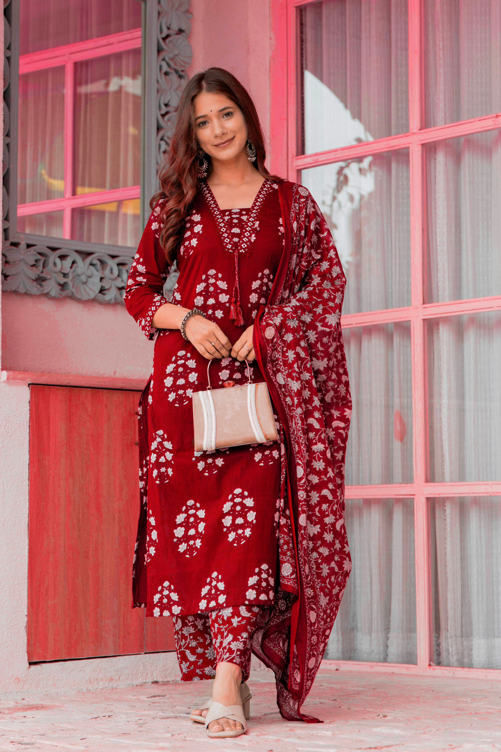 Image of GEKHA Women Kurta Pant Dupatta Set