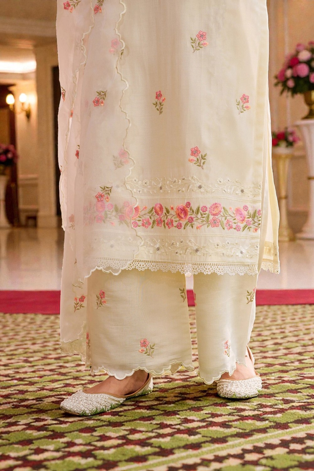 Image of Cartyshop Women Kurta Palazzo Dupatta Set