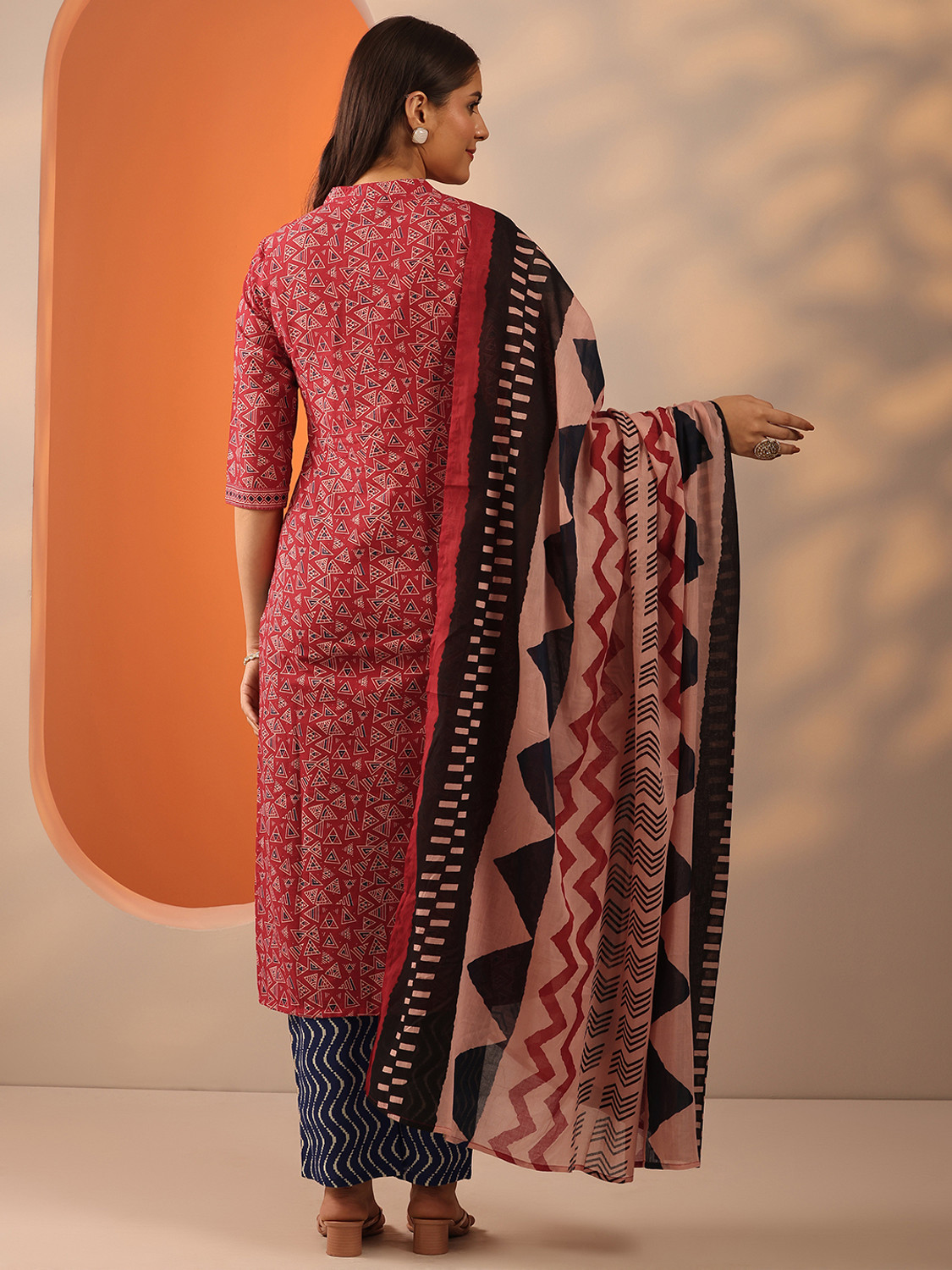 Image of LIBAS Women Kurta Pant Dupatta Set