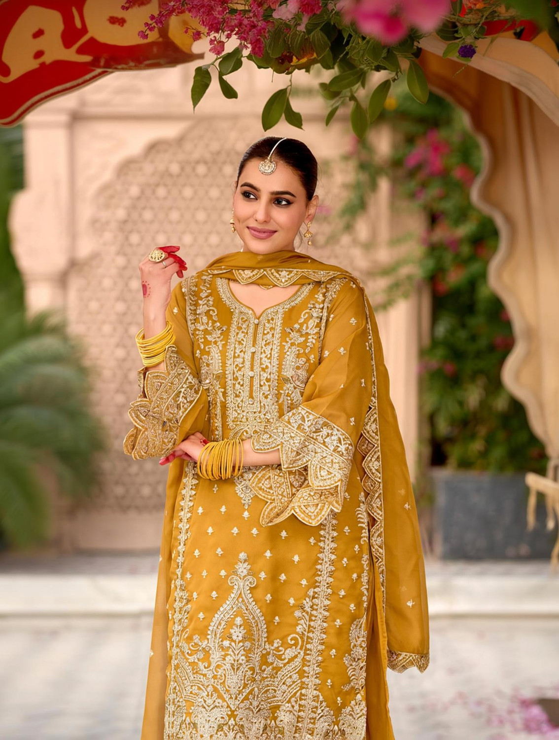 Image of Indo Era Women Kurta Pant Dupatta Set
