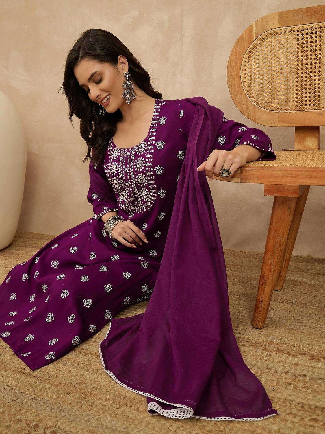 Adhiriti Women Kurti Pant Dupatta Set