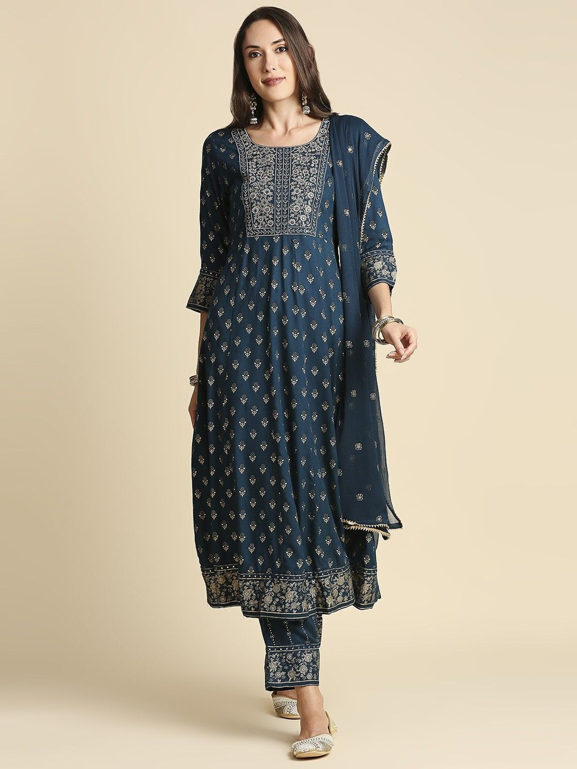 Image of anubhutee Women Kurta Pant Set