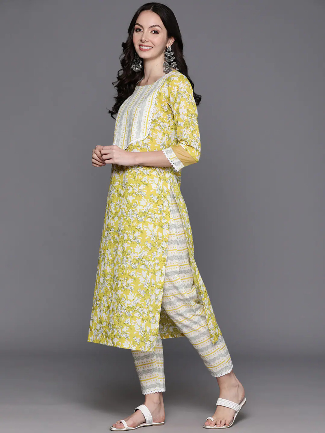 Image of Lamba Creations Printed Kurta, Trouser /Pant & Dupatta Set