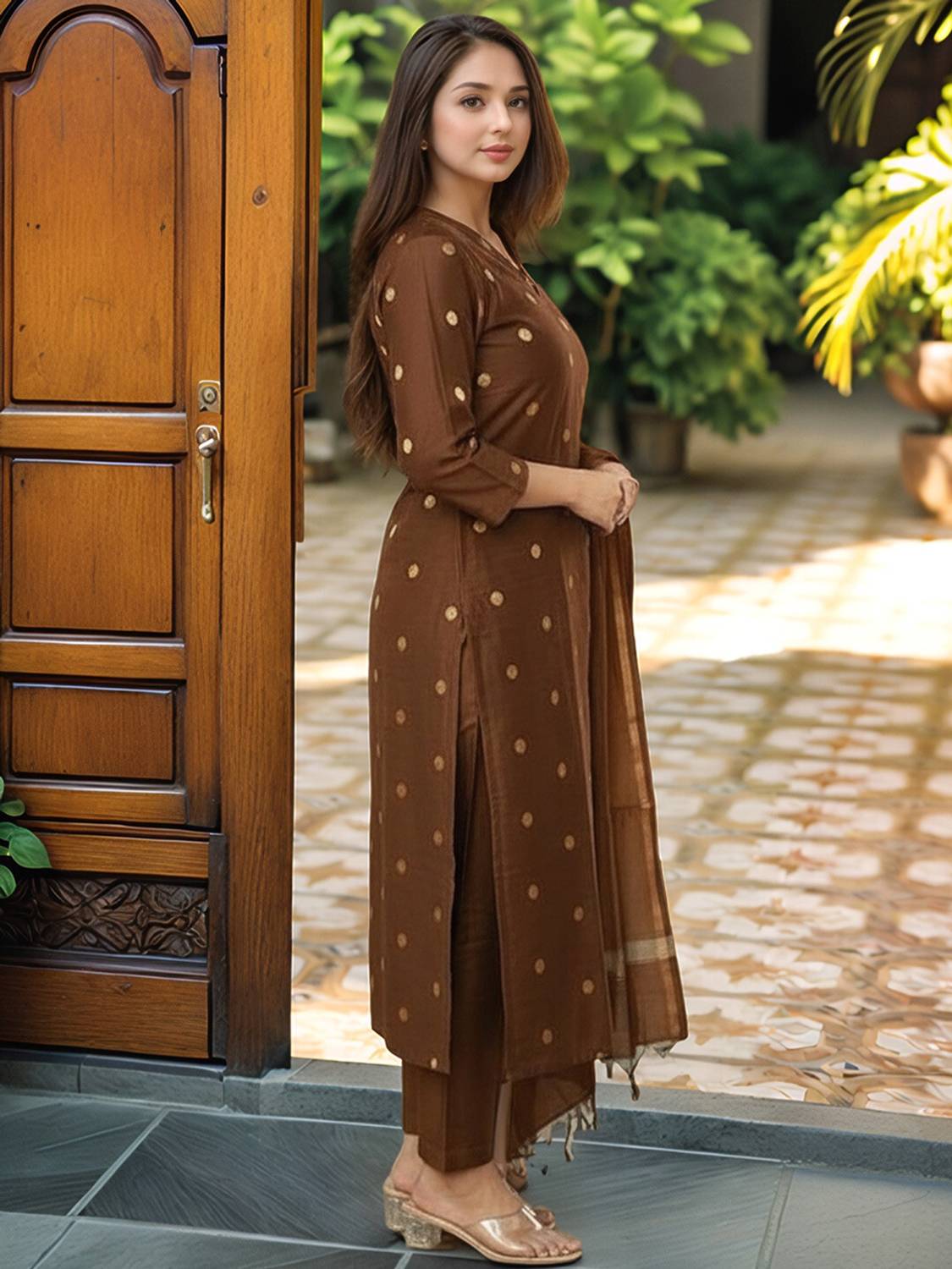 Janmantar Women Kurta Pant Dupatta Set - Image 3