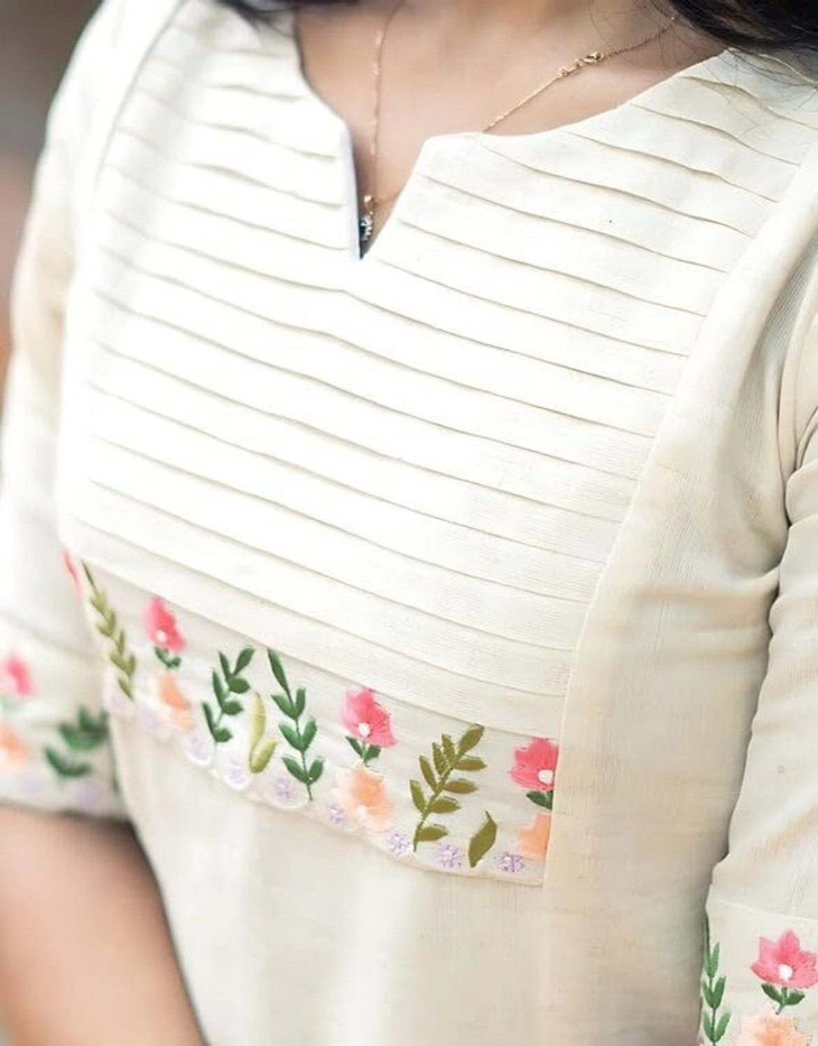 Image of Sarthak Women Kurta Pant Set