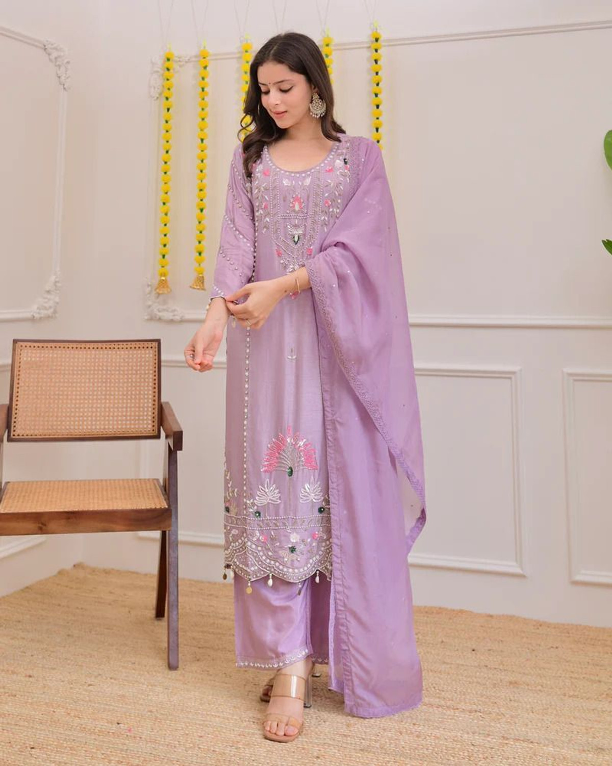 Image of Yaroshi Fashion Women Kurti Pant Dupatta Set