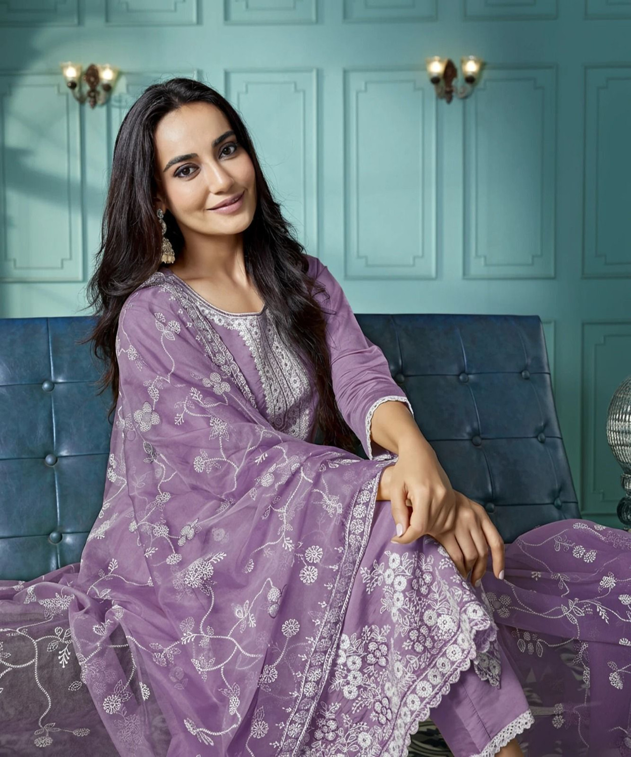 Image of Divastri Women Kurta Pant Dupatta Set
