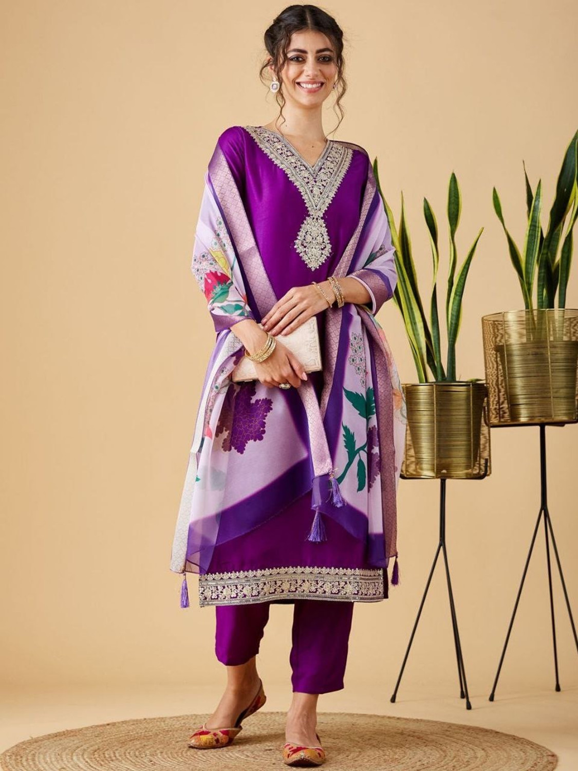 Image of TRAHIMAM Women Kurta Pant Dupatta Set