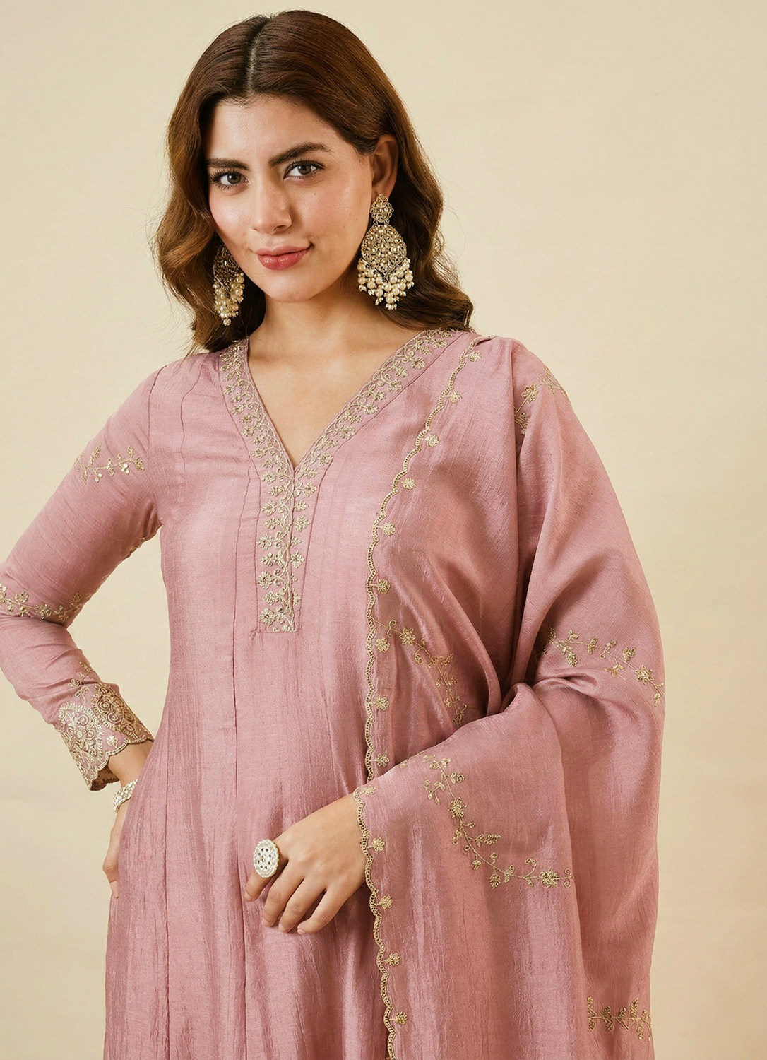 Image of MOKOSH Women Kurta Pant Dupatta Set