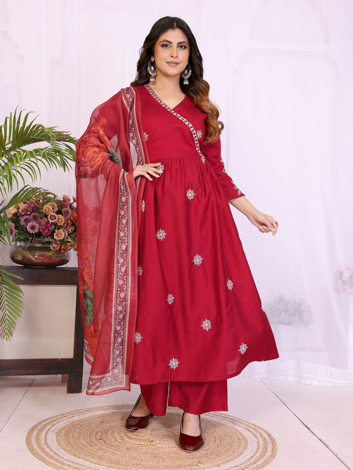 Image of Aakasya Women Kurti Palazzo Dupatta Set