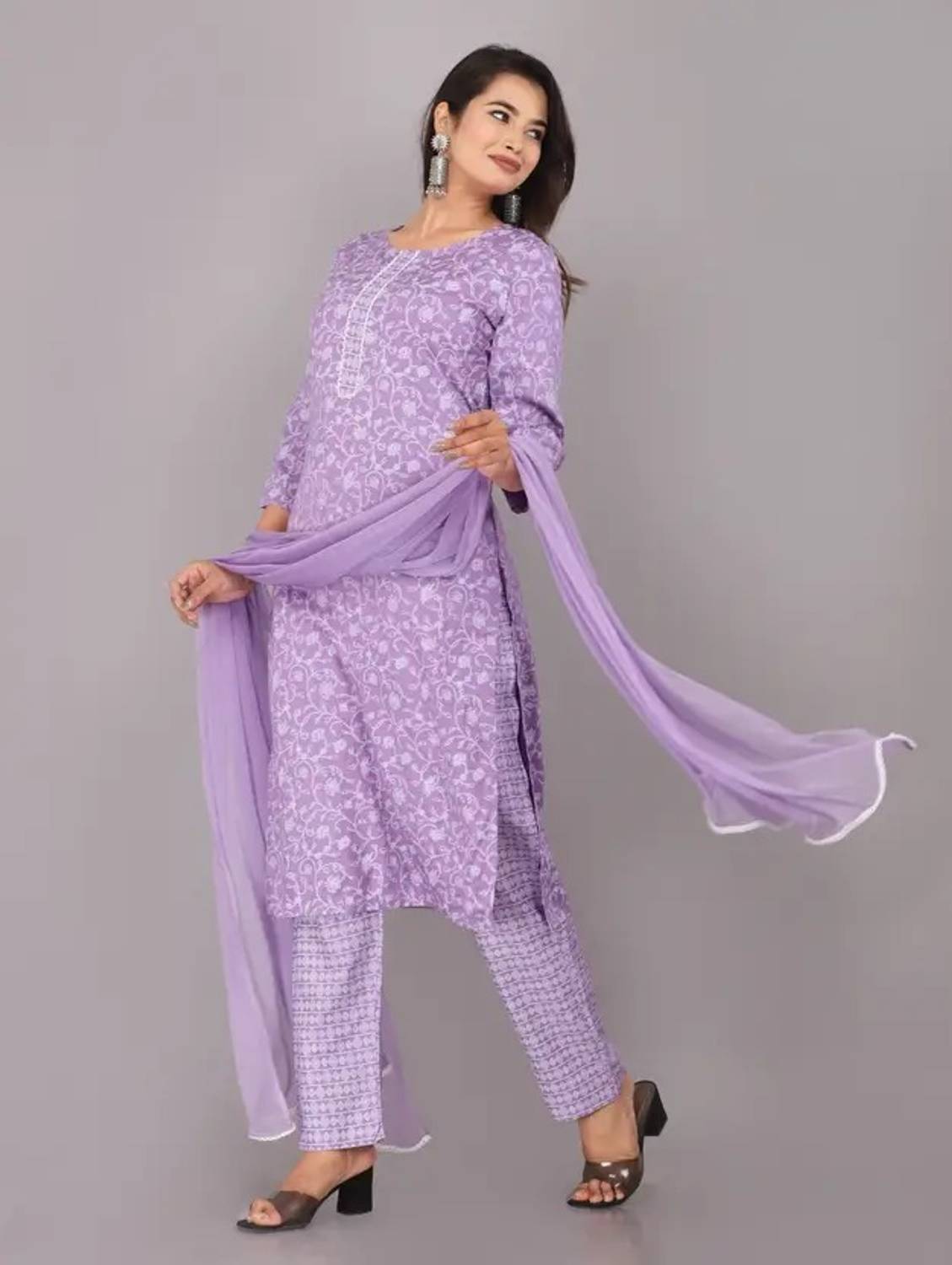 HouseOfCommon Women Kurta Pant Dupatta Set - Image 5