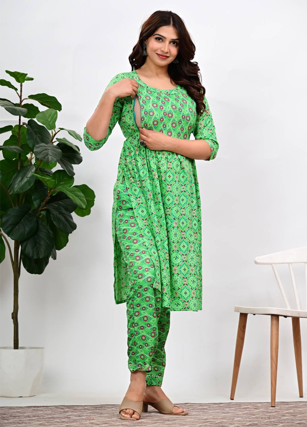 77Taj7 Women Kurta Pant Set