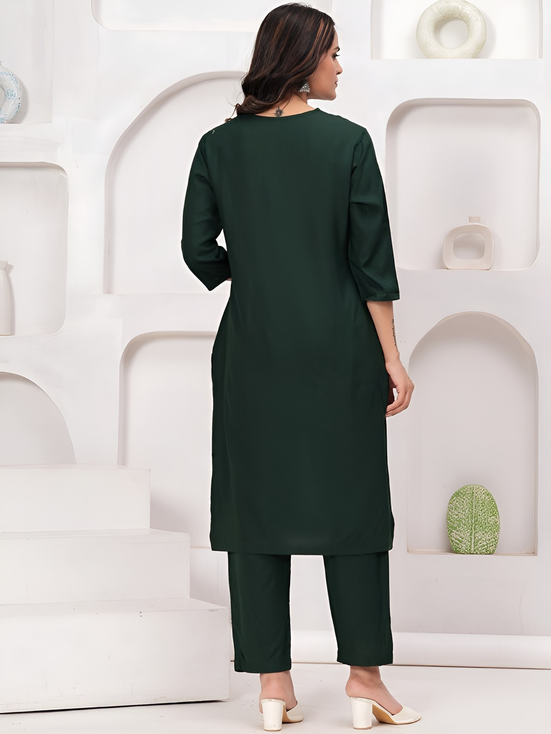 Image of VNHSIN Women Kurti Pant Set