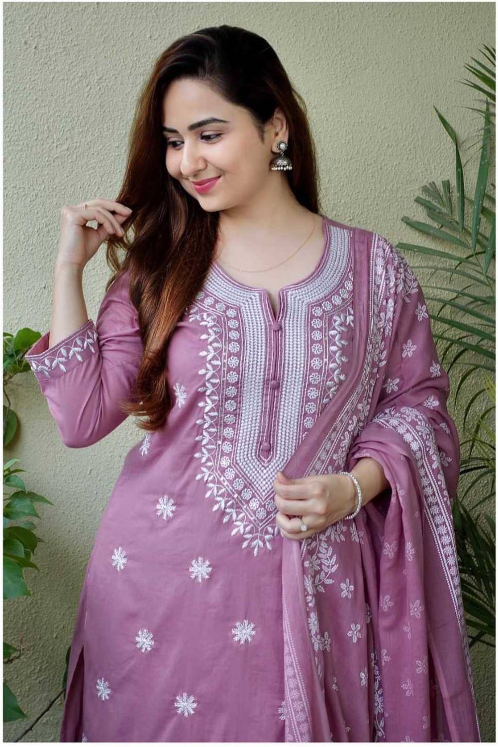 KUSHMETEXTILE Women Embroidered Cotton Blend Flared Kurta With At