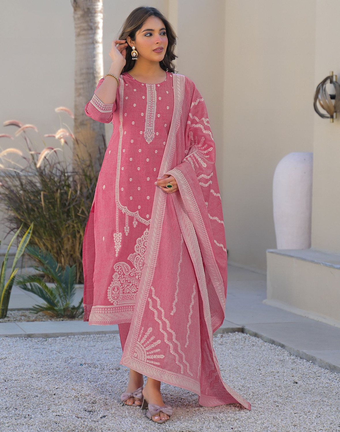 Image of Skylee Women Kurta Pant Dupatta Set