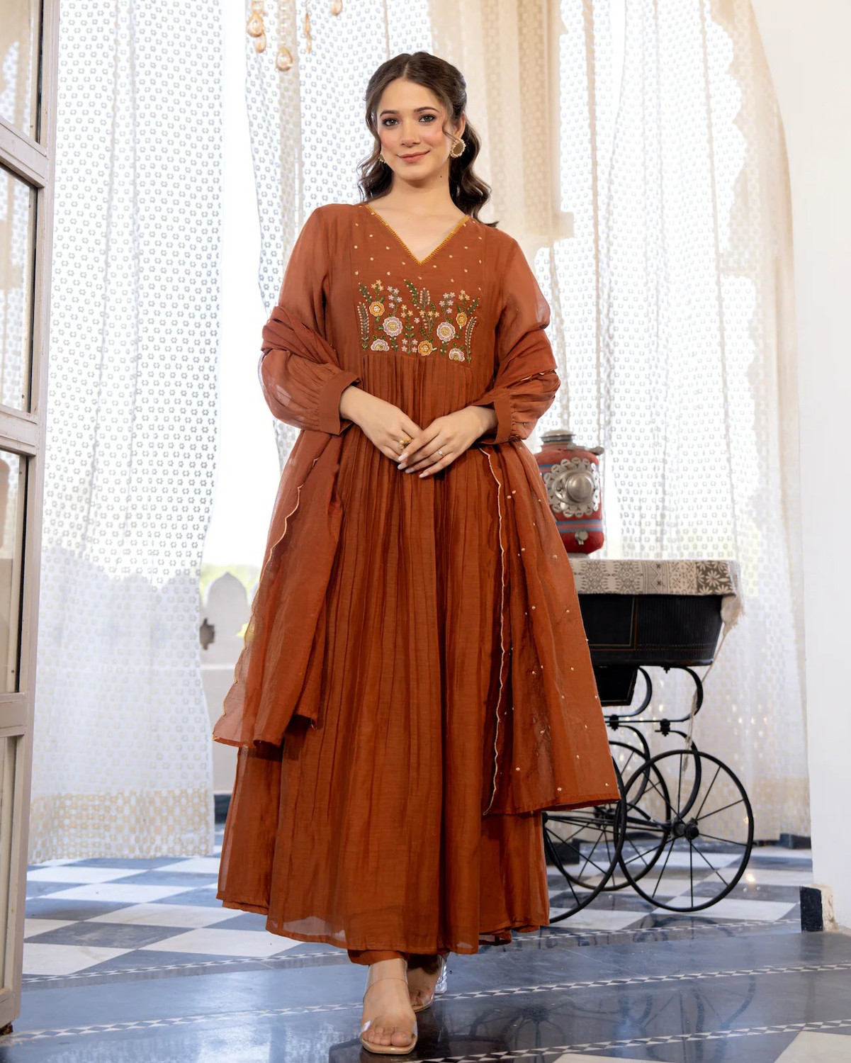 Image of Klosia Women Kurta Pant Dupatta Set