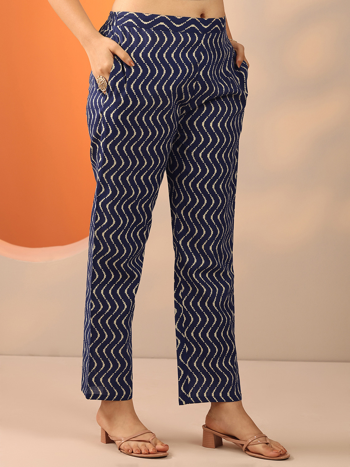 Image of LIBAS Women Kurta Pant Dupatta Set