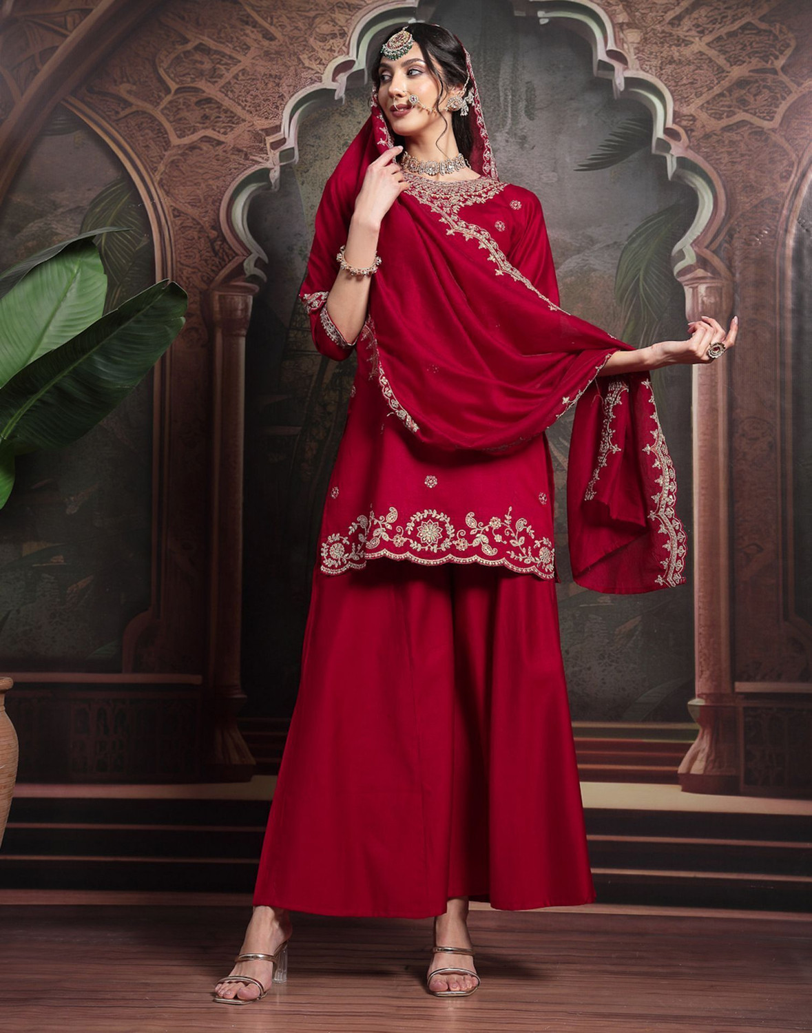 Image of Skylee Women Kurta Sharara Dupatta Set