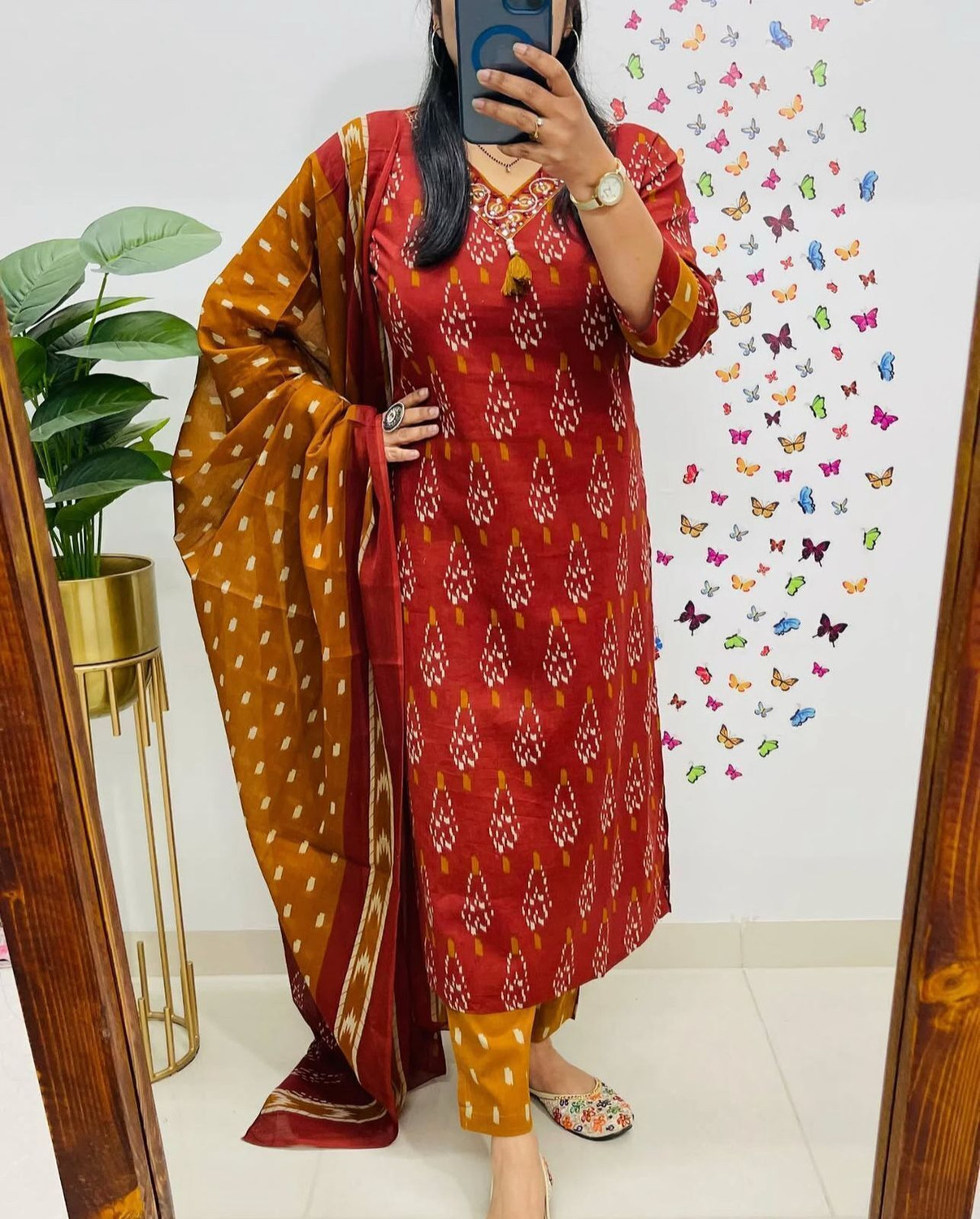 Image of KweenLuok Women Kurti Pant Dupatta Set