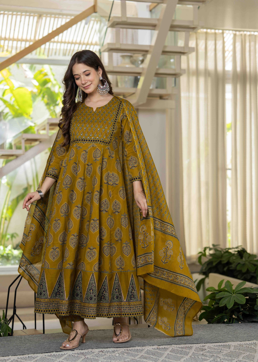 Image of Jaimini Women Kurta Pant Dupatta Set