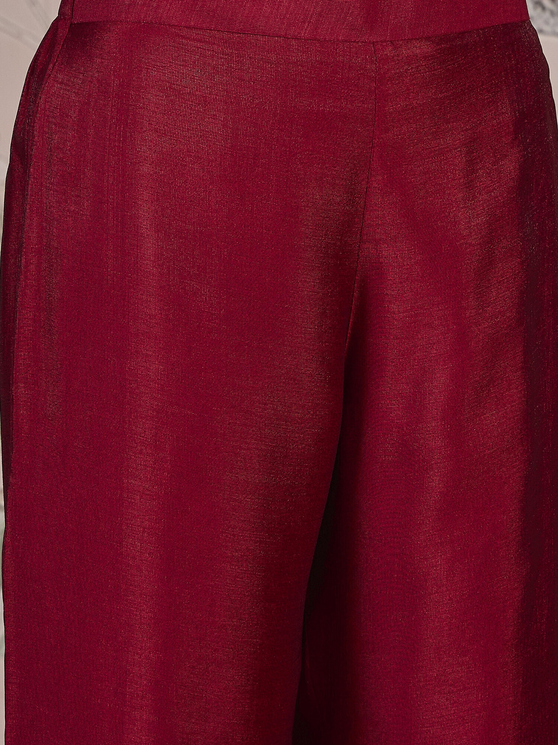 Image of House of Pataudi Women Kurta Pant Dupatta Set