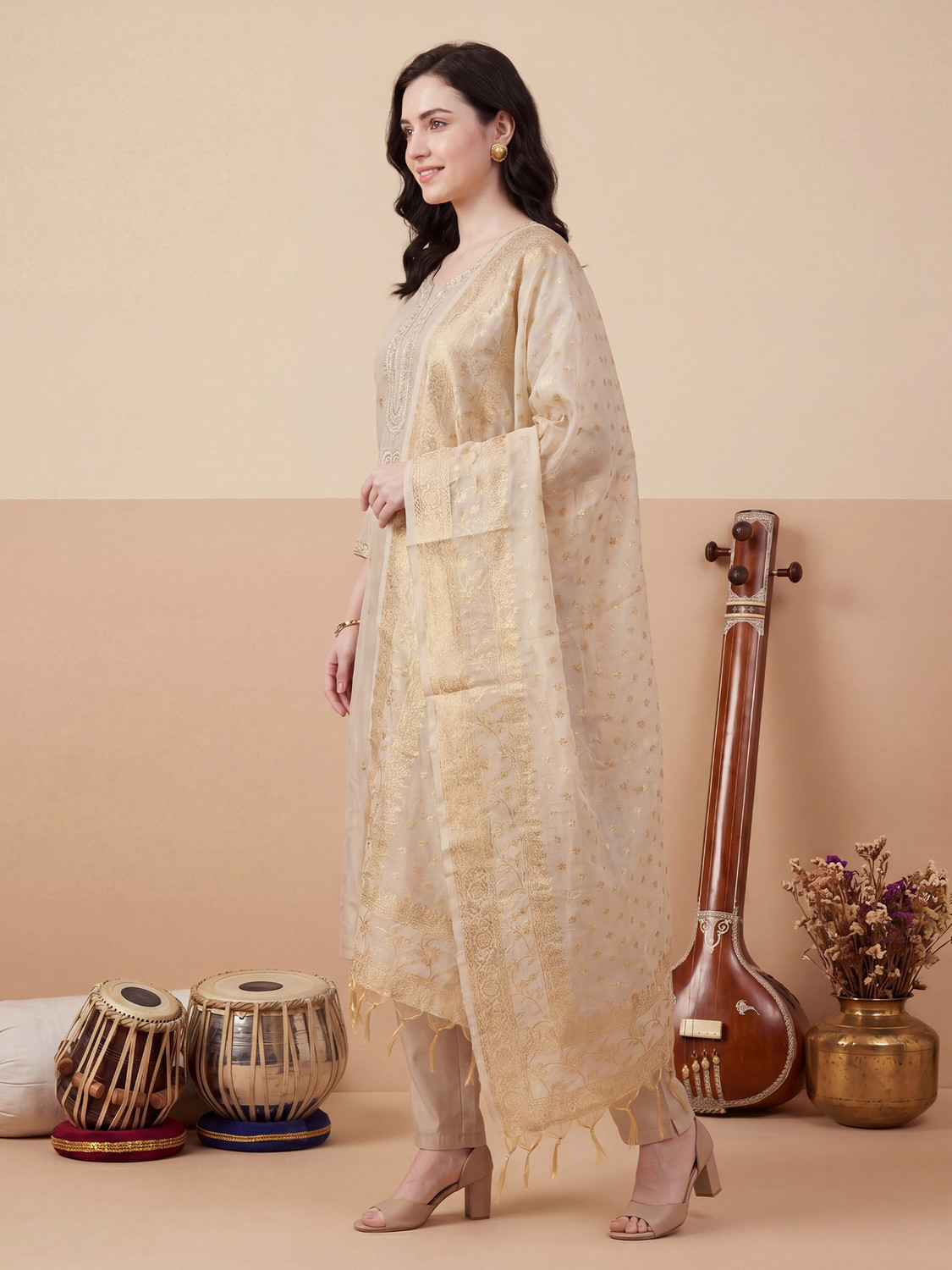 Image of Indo Era Women Kurta Pant Dupatta Set