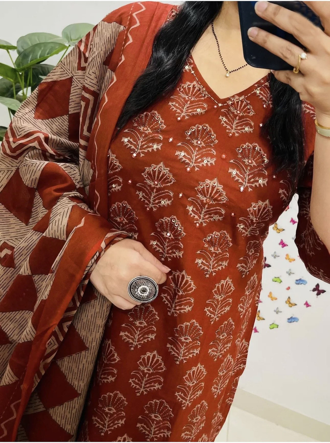 Image of IRAKSU Women Kurti Pant Attached Dupatta Set