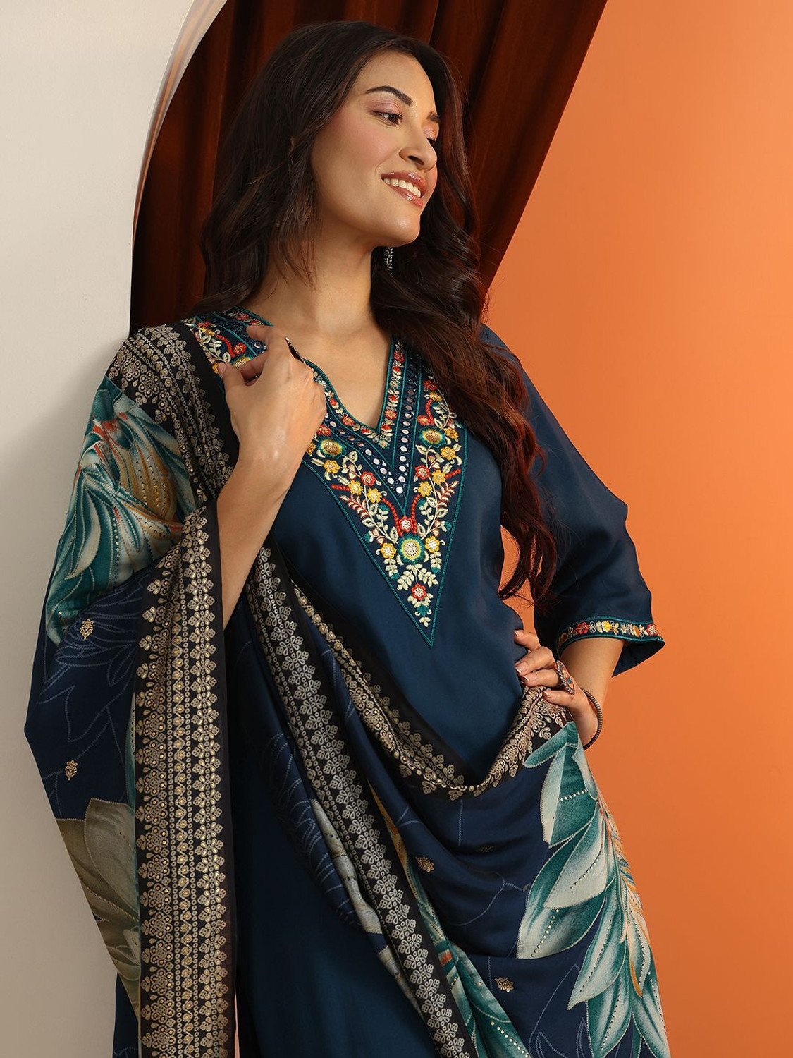 Image of LIBAS Women Kurta Pant Dupatta Set