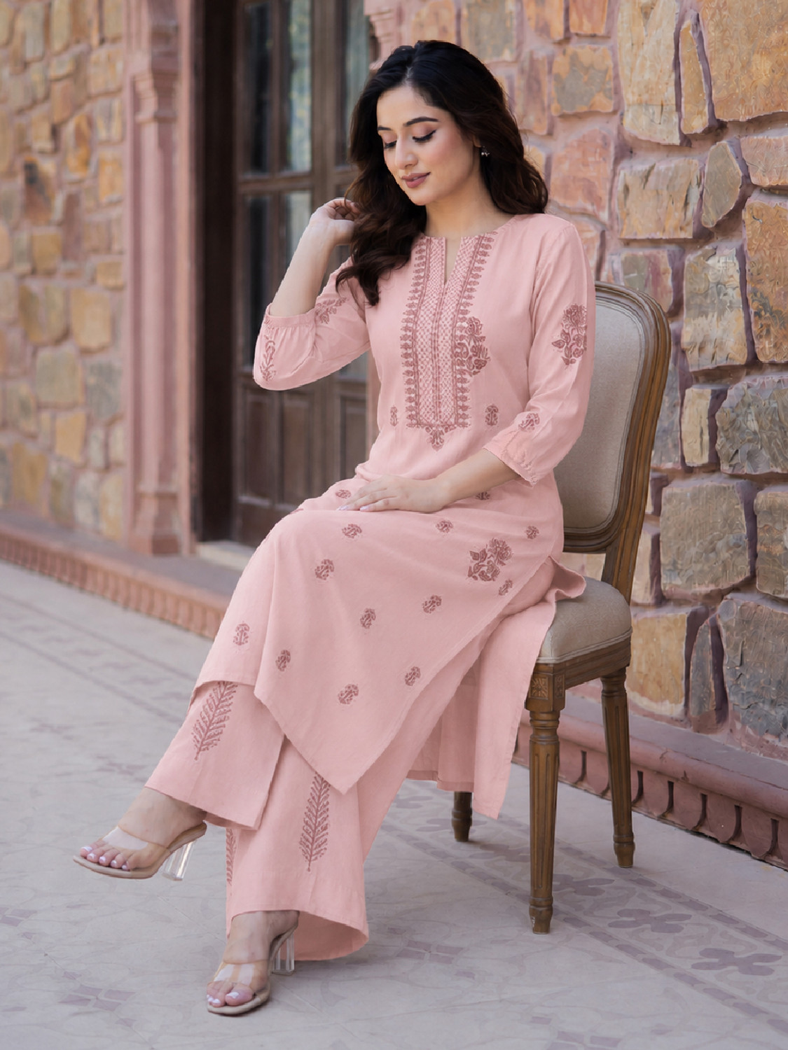 Image of Gosriki Women Viscose Rayon Kurti Pant Set