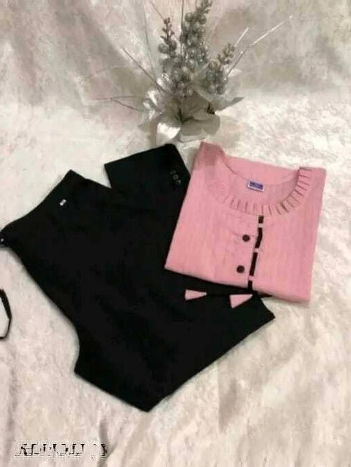 Bleint Women Kurta Pant Set - Image 1