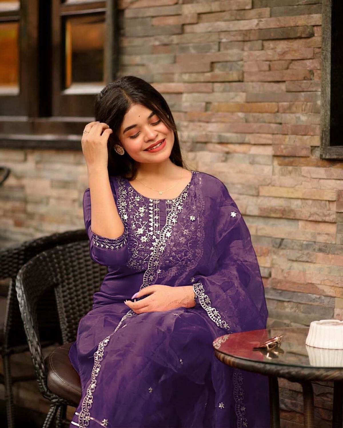Image of ONIYURI Women Kurti Pant Dupatta Set